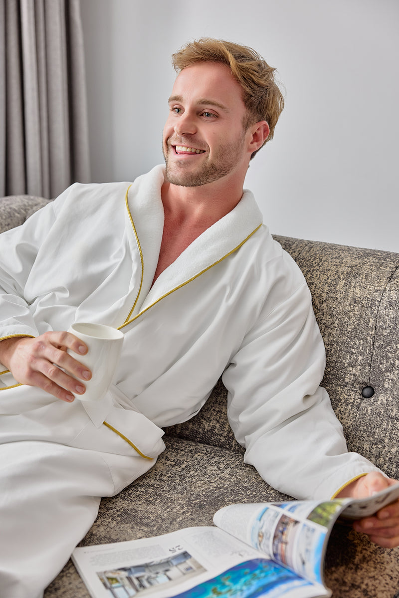 Meriton Suites Luxe Bathrobe (Medium)